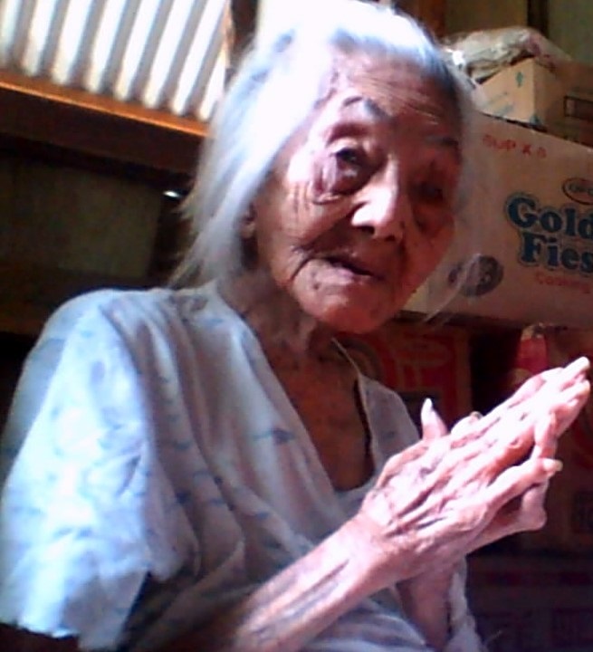 Lola Fe Lausan of Santa Cruz, Ilocos Sur, a social pensioner. - sc