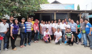 Field visit of SLP Regional Program Coordinators and Provincial Coordinators from Visayas and Mindanao Cluster at Maanos-Maseet Production Site.