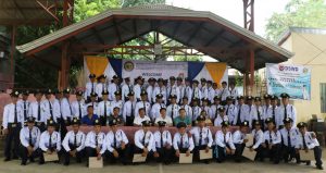 DSWD-FO1 Regional Director Marcelo Nicomedes J. Castillo (in green polo) together with the Security Guard graduates in the Province of Ilocos Sur